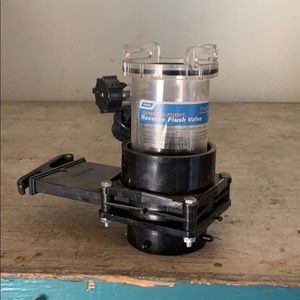 Dual Flush Pro Reverse Flush Valve for RV
